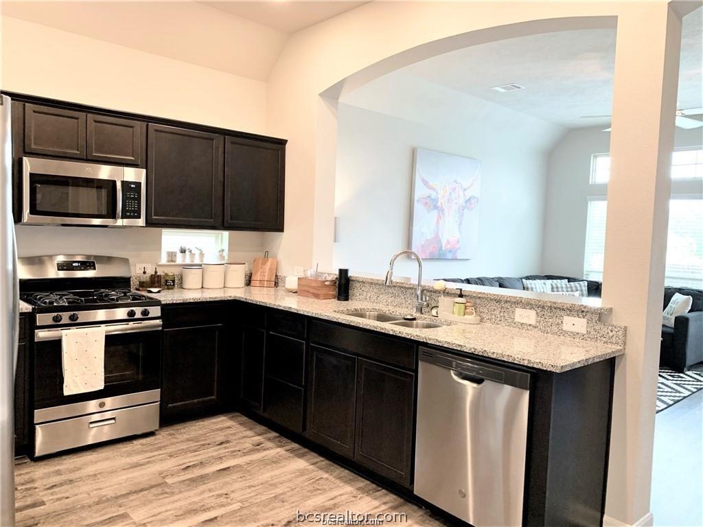3864 Still Creek Loop Property Photo 6
