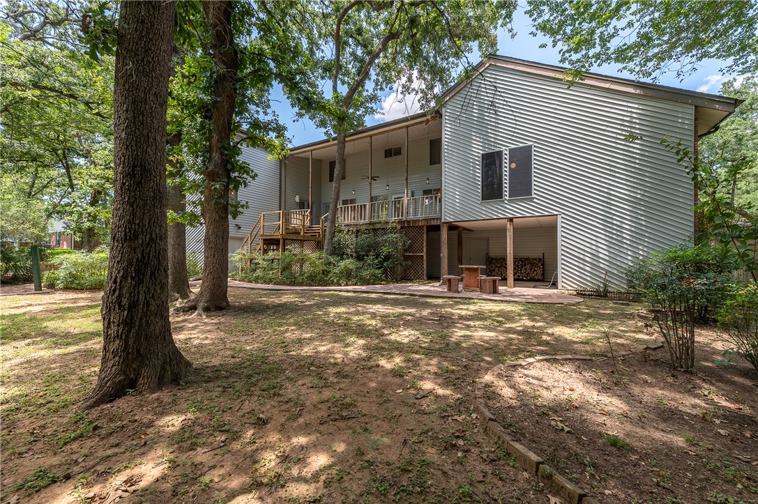 805 Copperas Drive Property Photo 4
