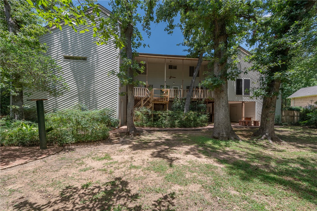 805 Copperas Drive Property Photo 5