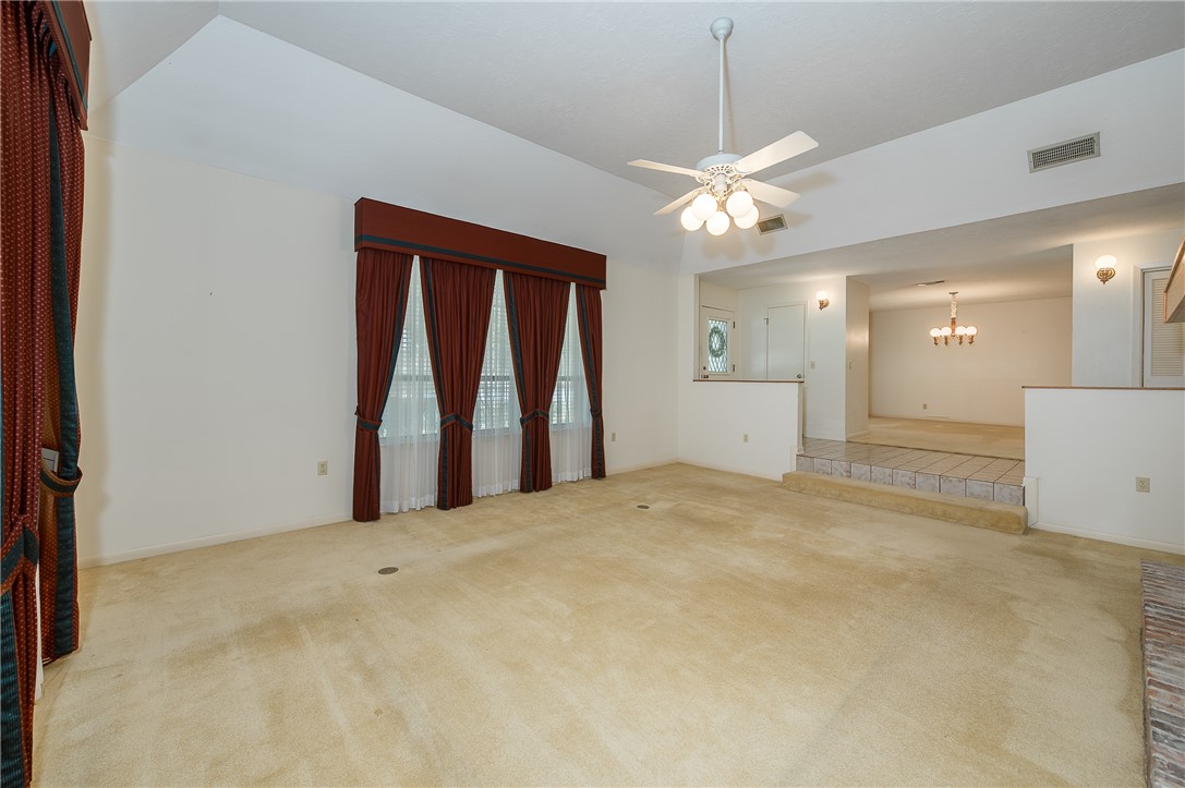 805 Copperas Drive Property Photo 15