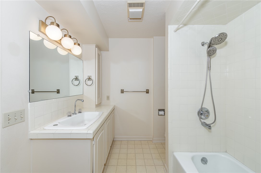 805 Copperas Drive Property Photo 28