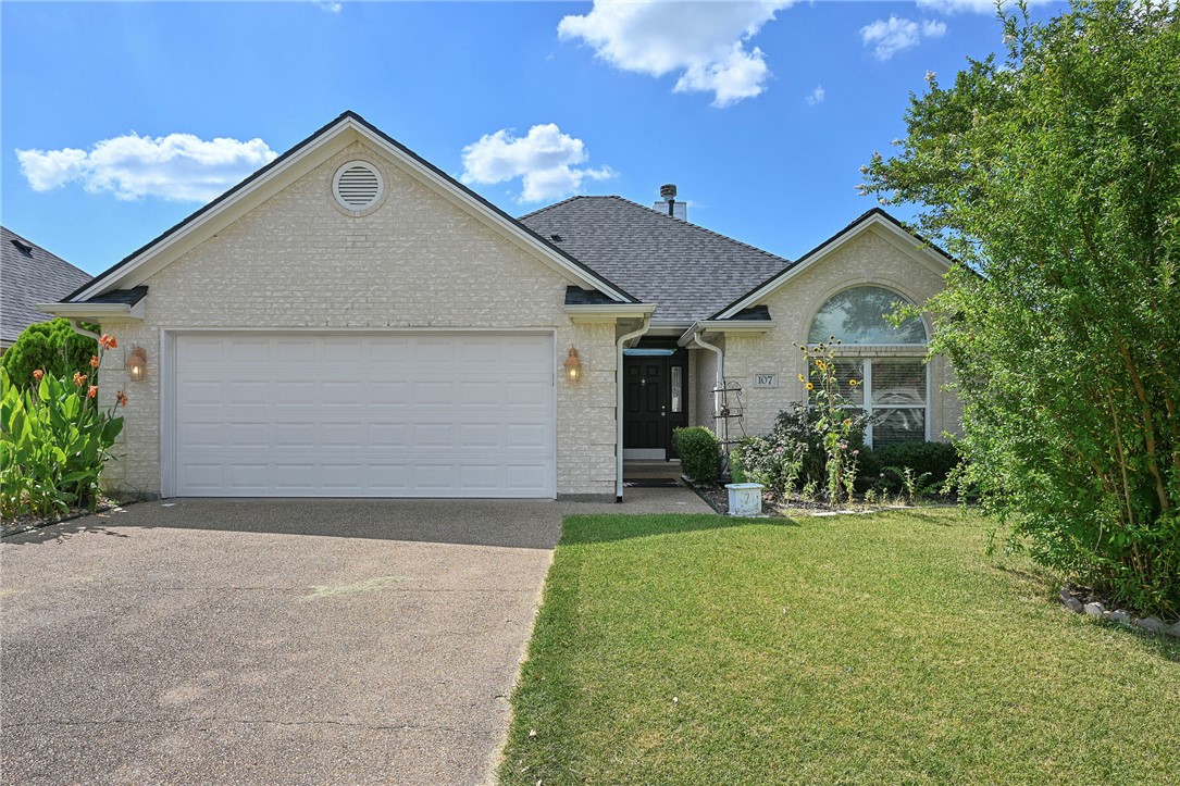 107 Hartford Drive Property Photo 1
