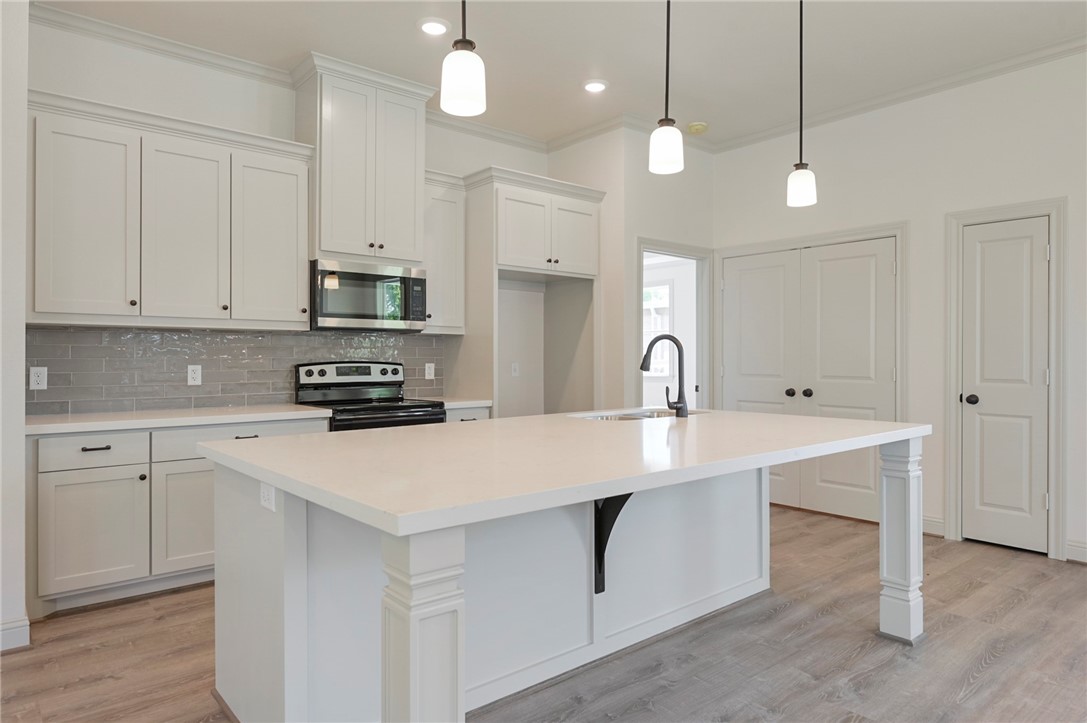 1508 Echols Property Photo 6