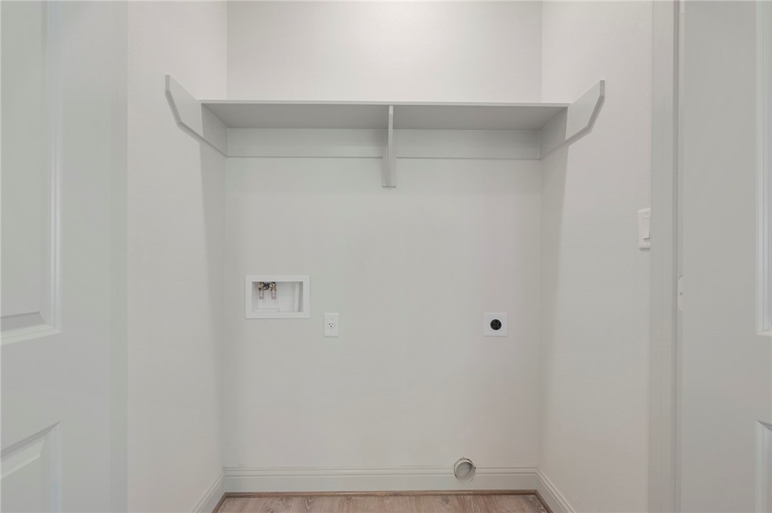 1508 Echols Property Photo 8
