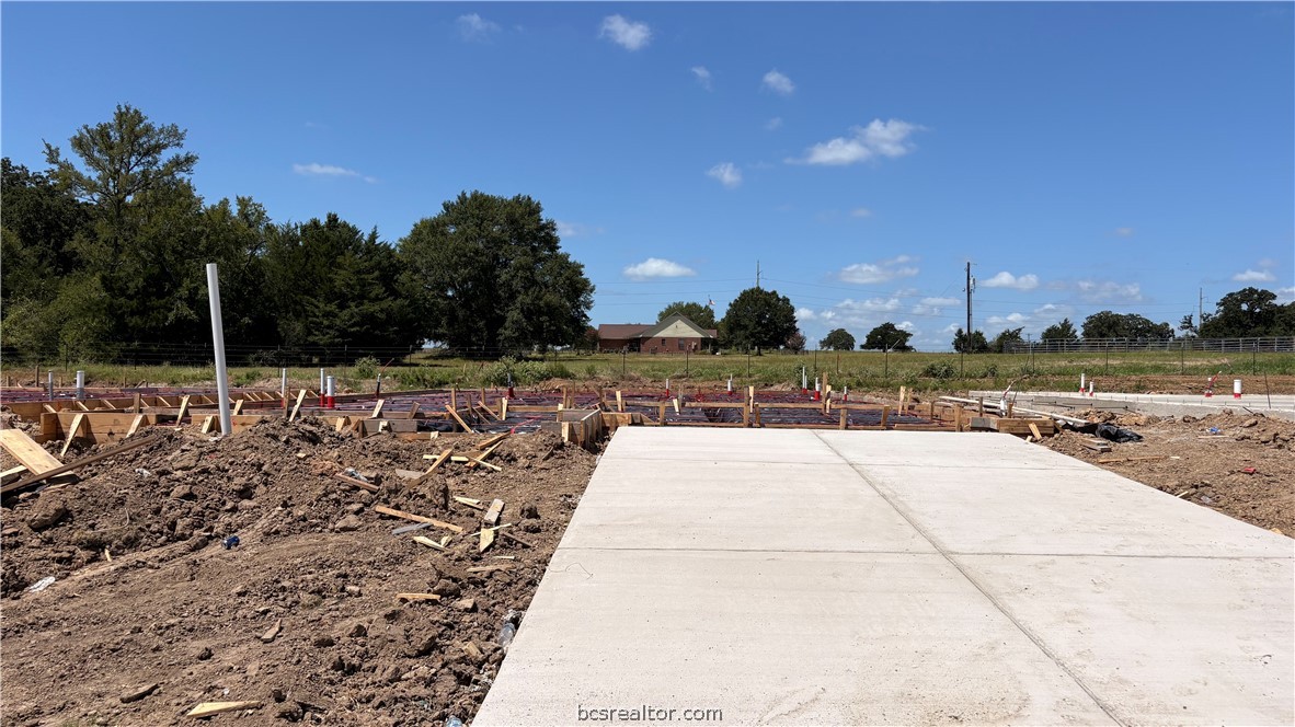 10616 Knox Landing Drive Property Photo 1