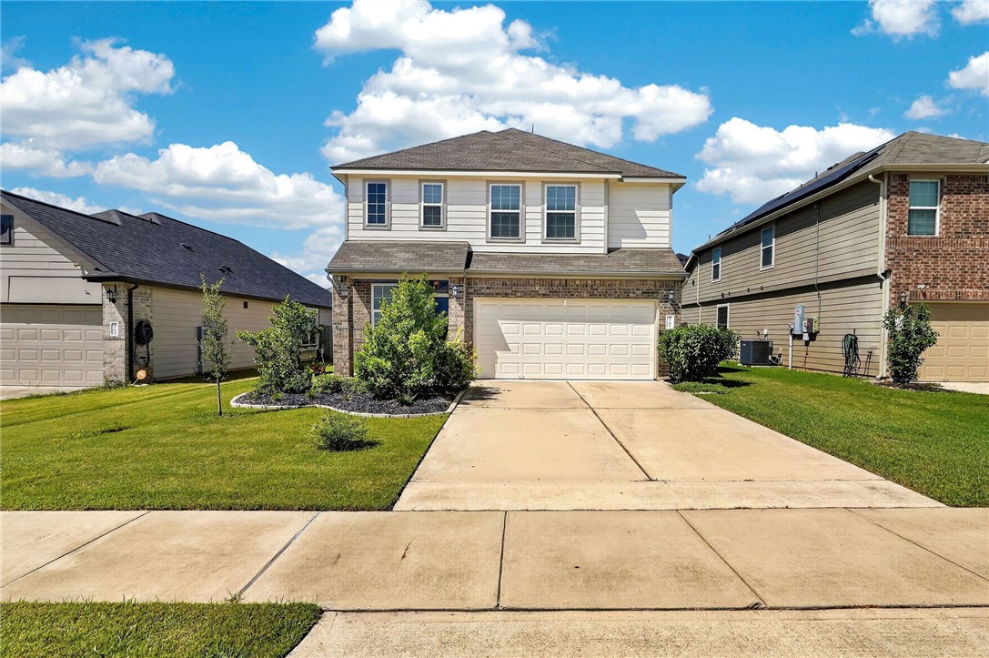 4702 Los Pines Way Property Photo 1