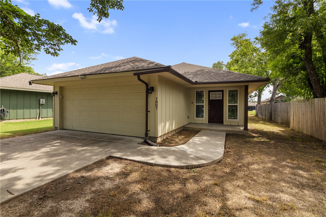 1807 Nuches Lane Property Photo 1