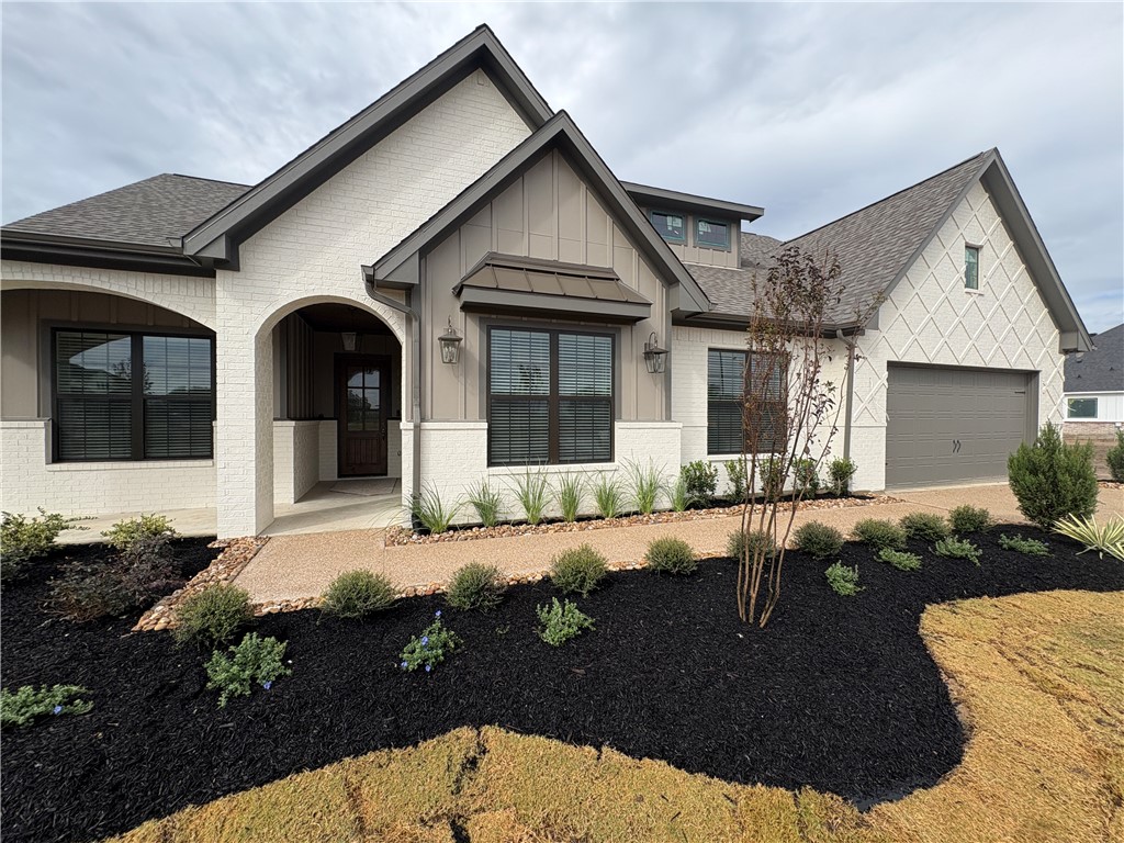 4600 Coral River Road Property Photo 1