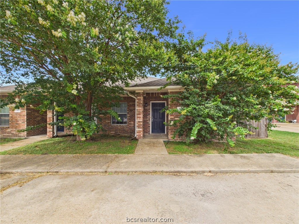 1801 Prairie Drive Property Photo 1