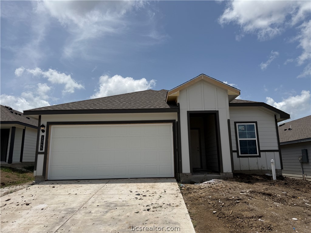 1245 Hickory Grove Street Property Photo 1