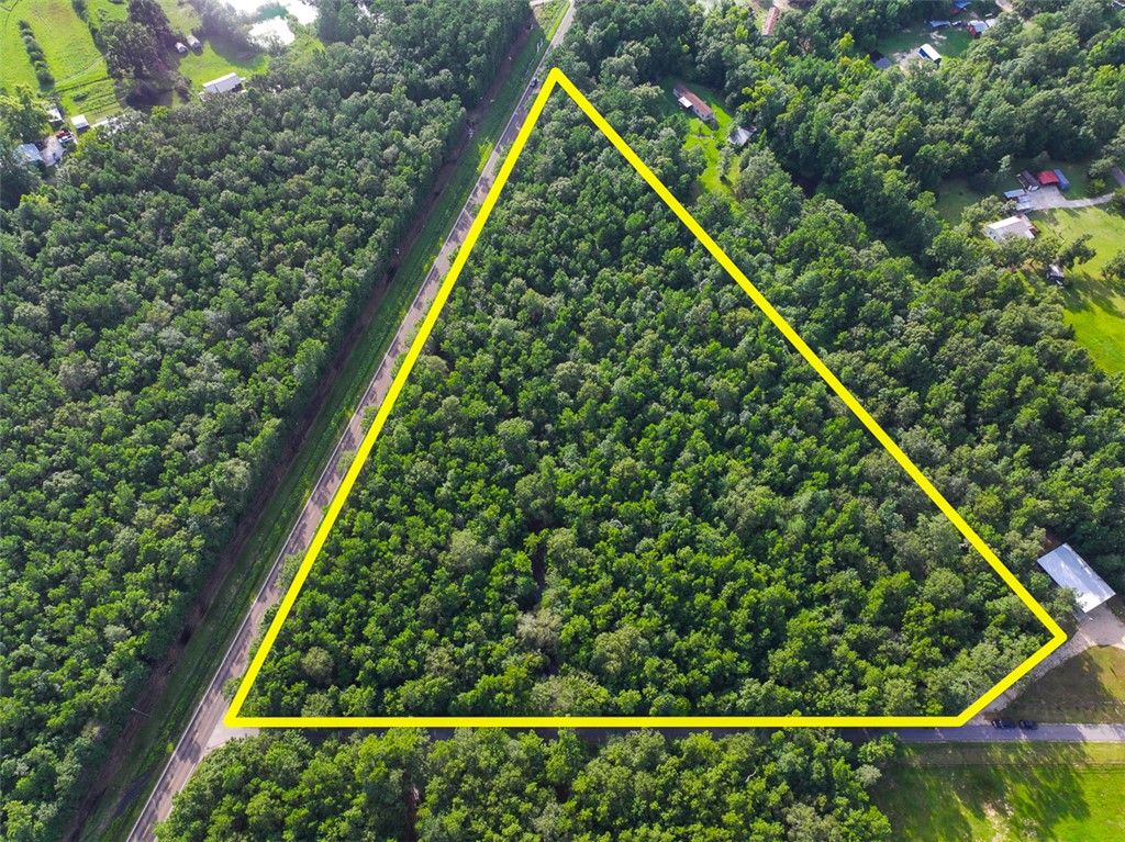 08 Fm 787 Property Photo 1
