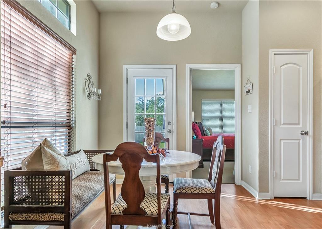 2015 Mountain Wind Property Photo 5