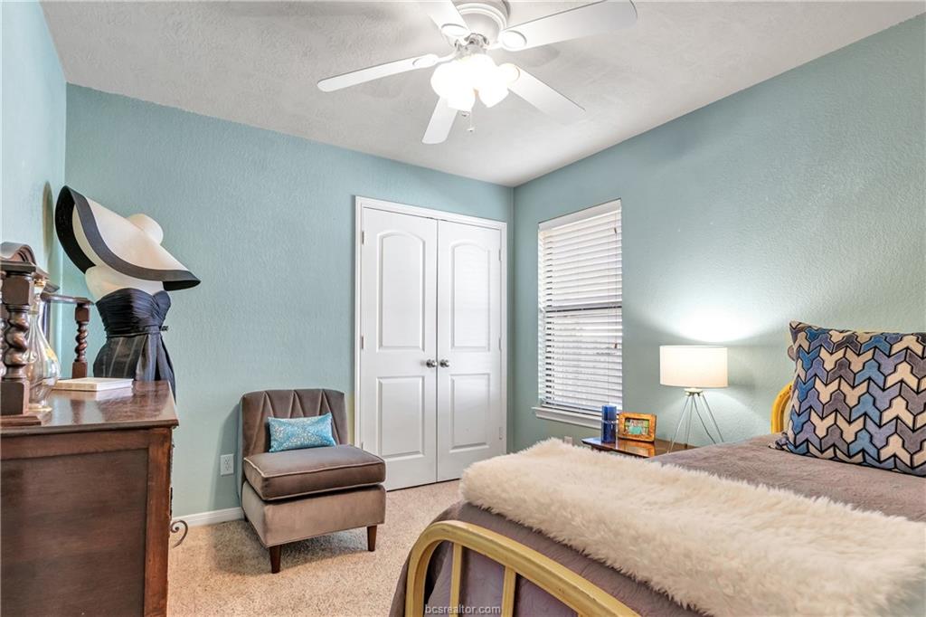 2015 Mountain Wind Property Photo 12