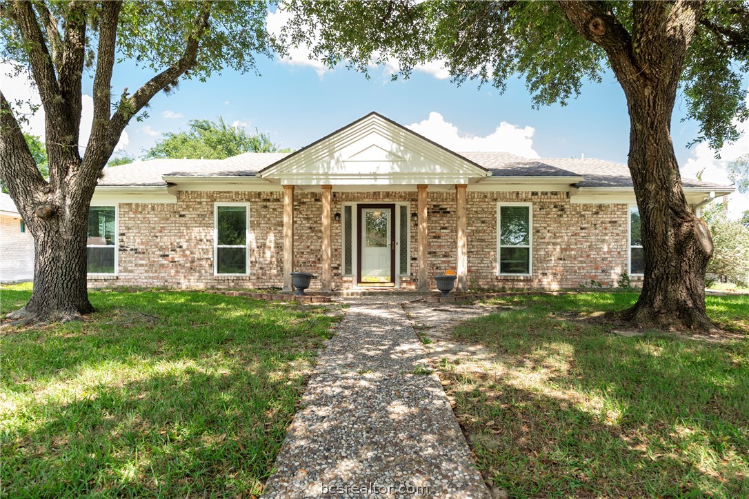 3705 Holly Drive Property Photo 1