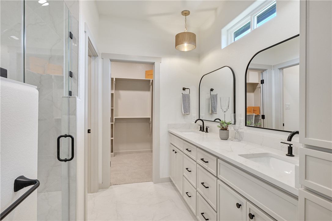 2822 Captain Drive Property Photo 16