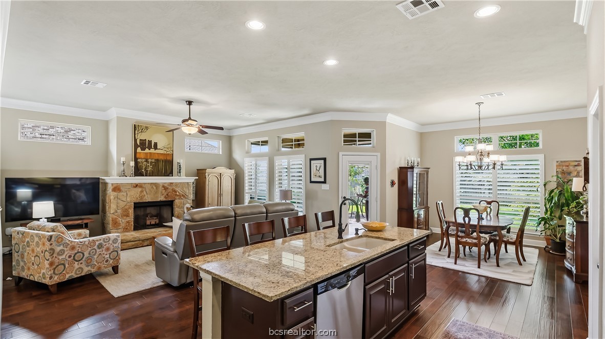 3432 Lockett Hall Circle Property Photo 14