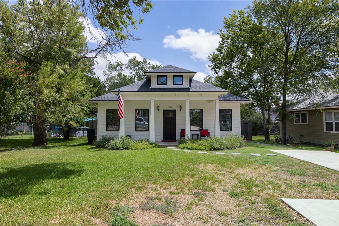 706 Banks Avenue
