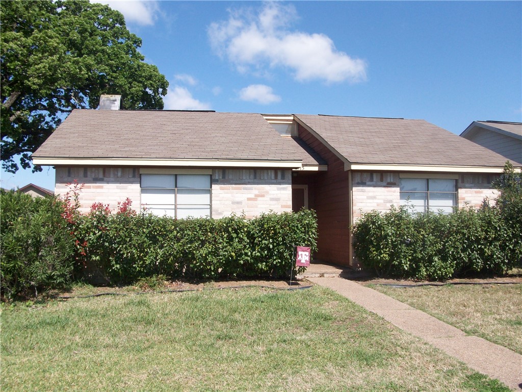 815 Camellia Court Property Photo 1
