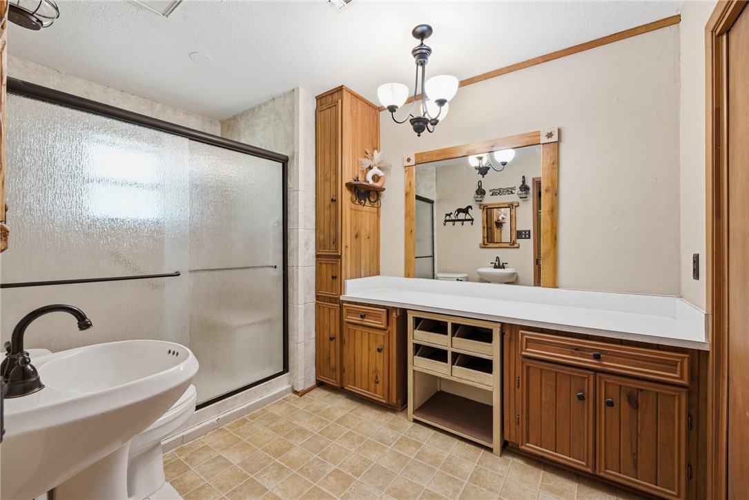 577 Watson Road Property Photo 18