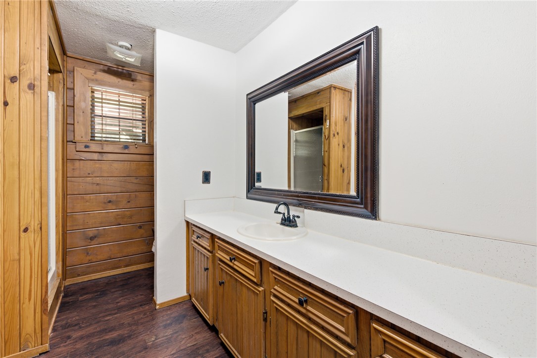 577 Watson Road Property Photo 22