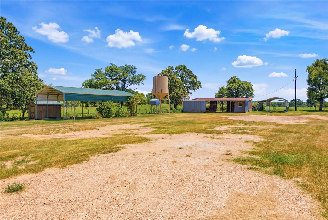 577 Watson Road Property Photo 36