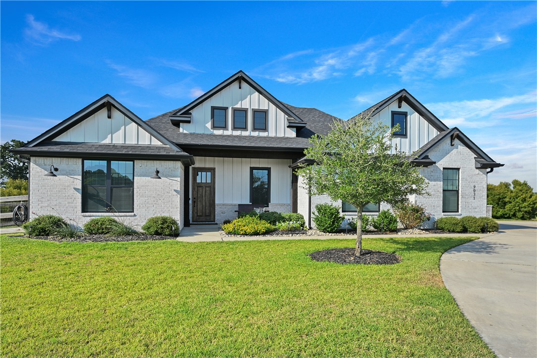 9031 Scarborough Drive Property Photo 1