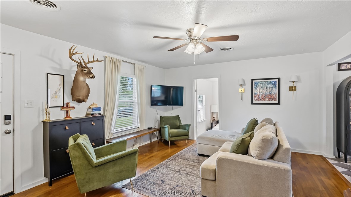 907 North Avenue Property Photo 13