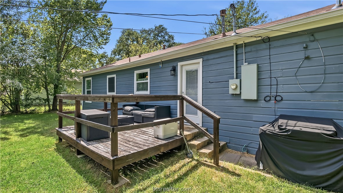 907 North Avenue Property Photo 21