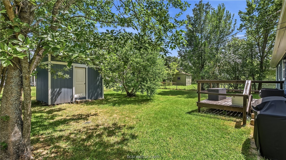 907 North Avenue Property Photo 22