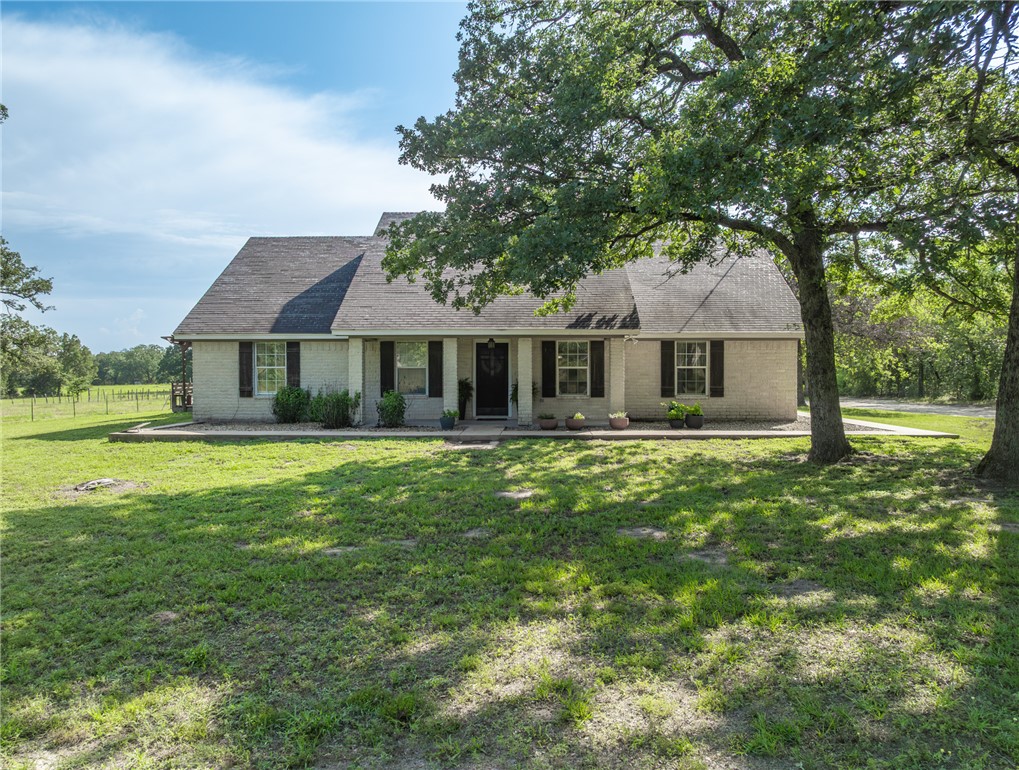 350 County Road 276 Property Photo 1