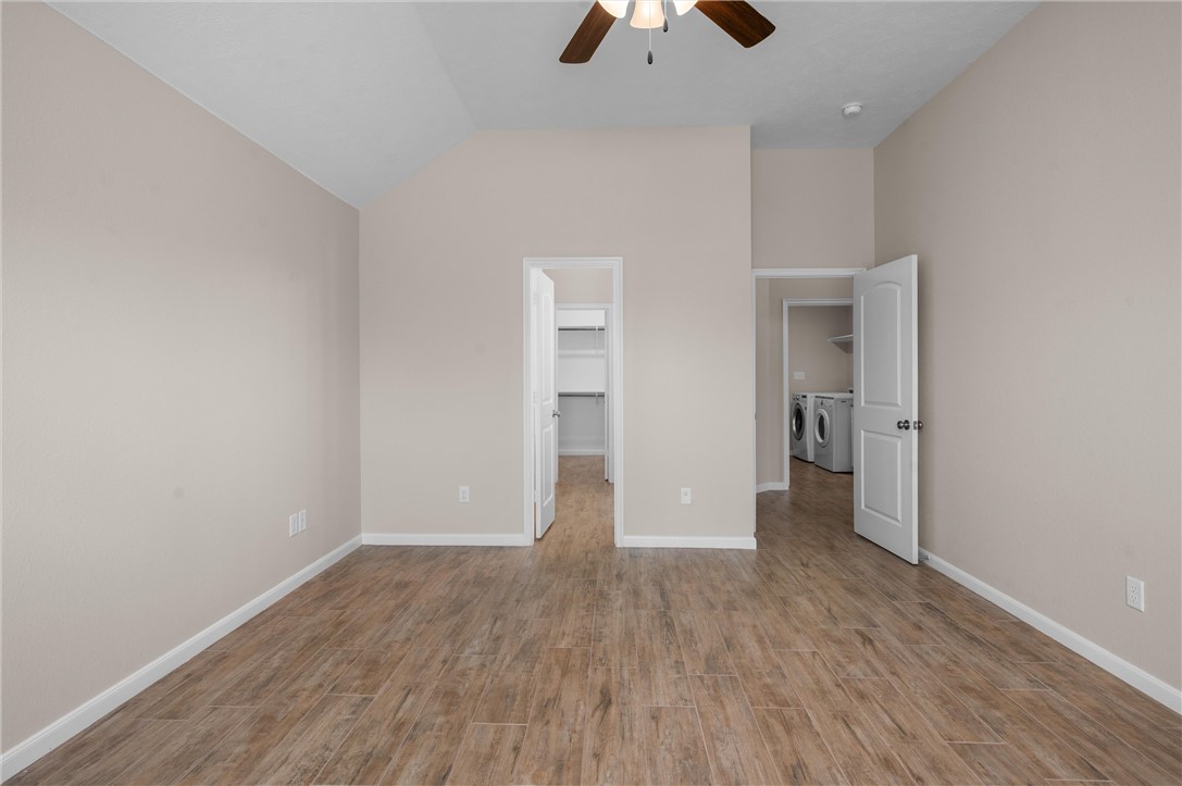 3075 Positano Loop Property Photo 12