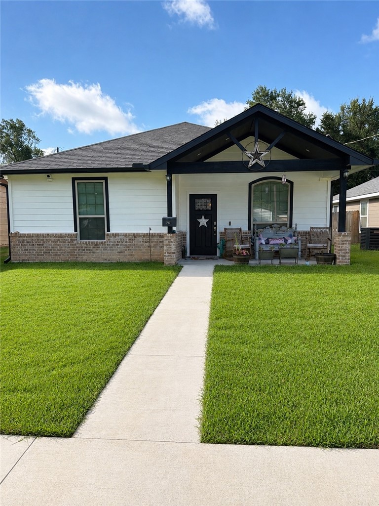 707 West Evans Street Property Photo 1