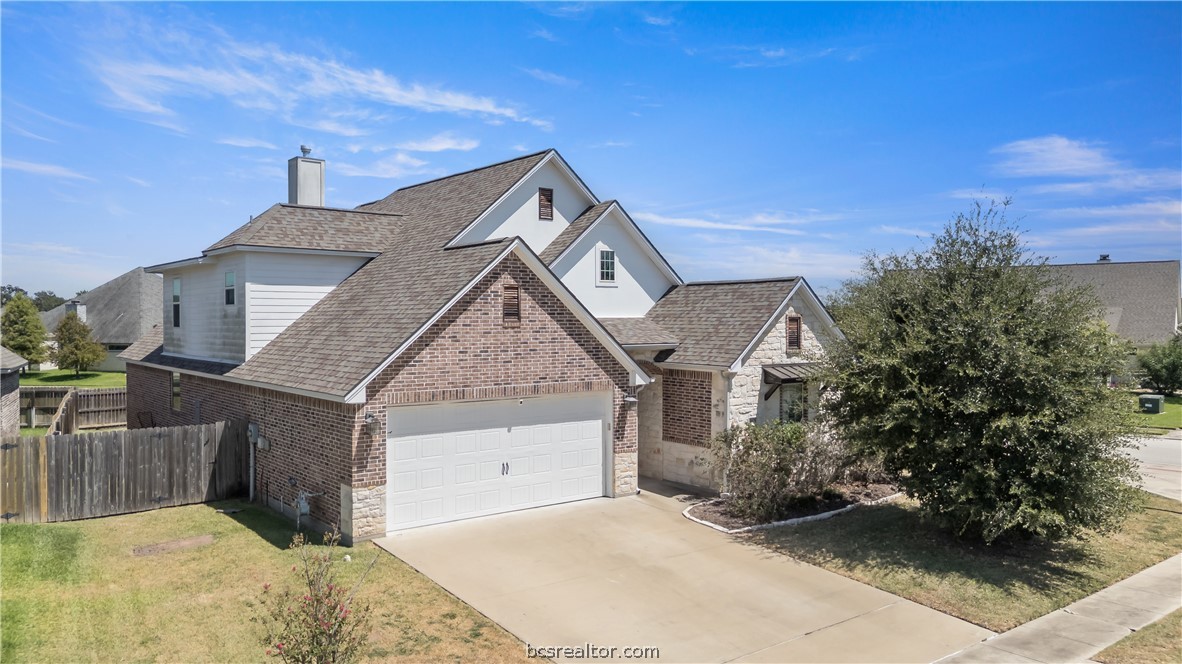 15609 Walnut Nook Court Property Photo 1