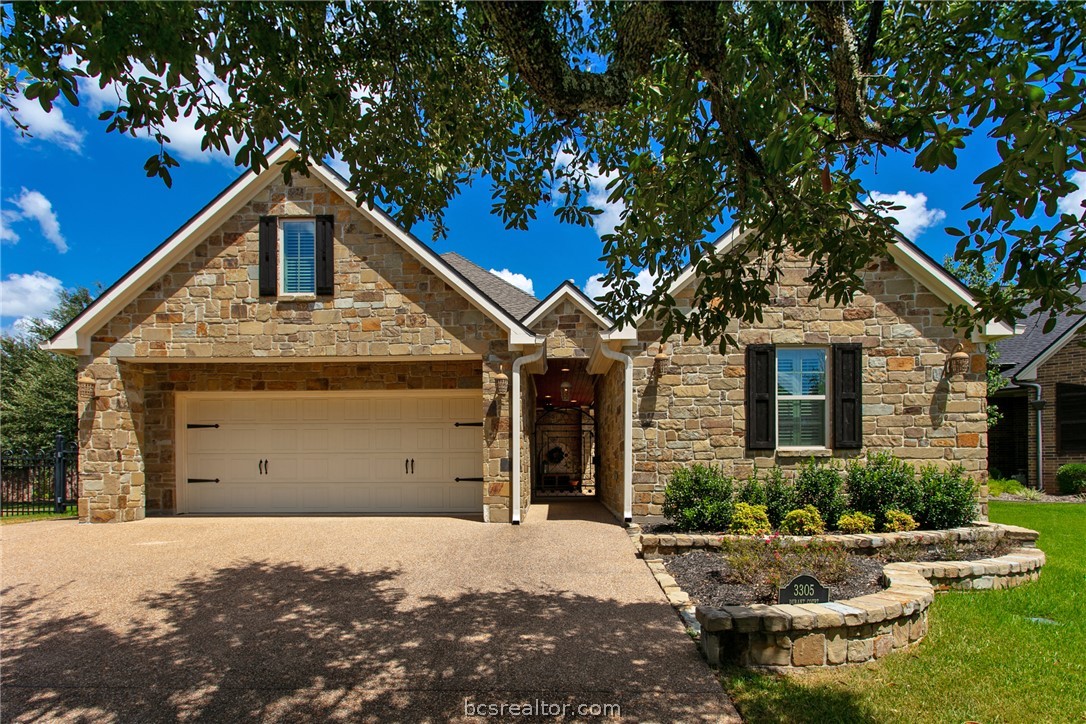 3305 Durant Court Property Photo 1
