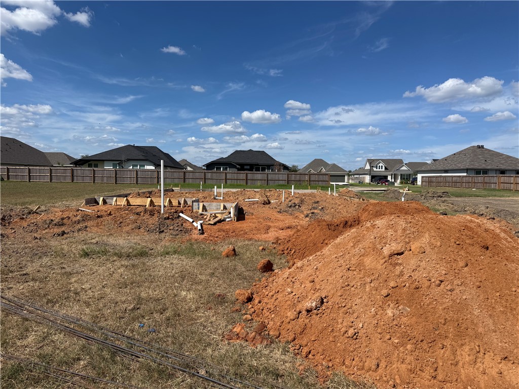 7808 Leadtree Drive Property Photo 1