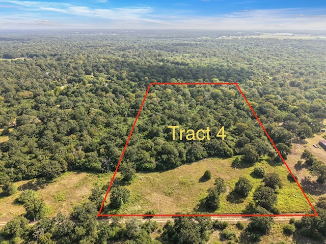 8692 Treebrook Lane Property Photo 5