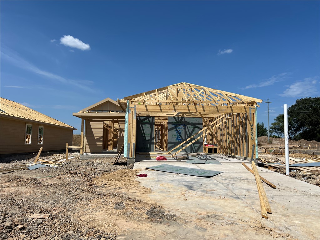 1208 Hickory Grove Street Property Photo 1