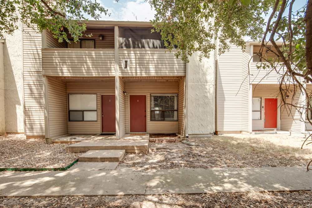 1902 Dartmouth Street J4 Property Photo 1