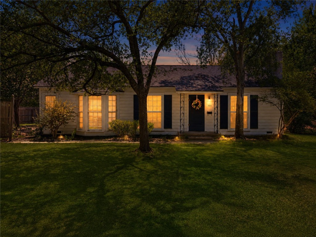 305 Hensel Avenue Property Photo 1