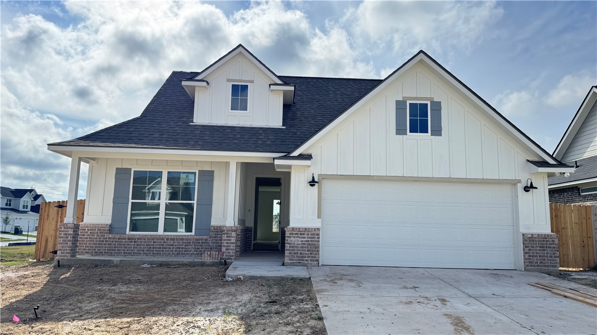 4088 Crestmont Drive Property Photo 1
