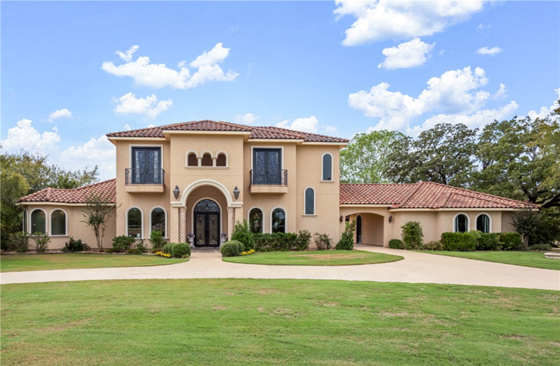 17674 Saddle Creek Drive Property Photo 1