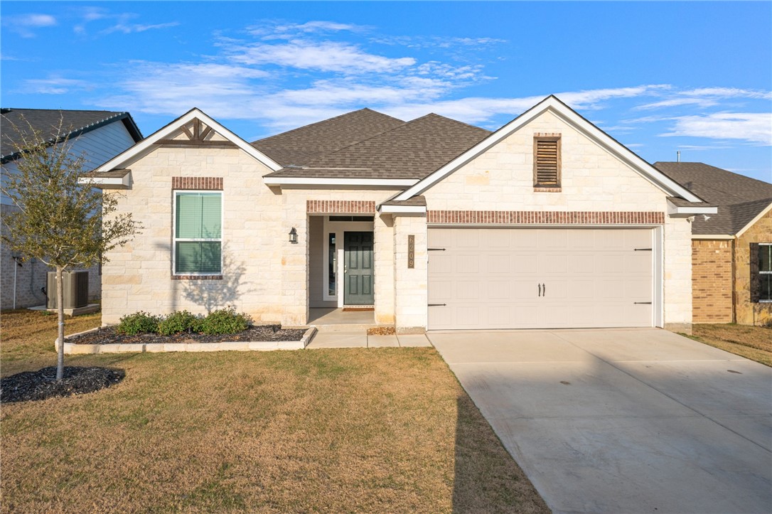 6209 Wilkesboro Drive Property Photo 1