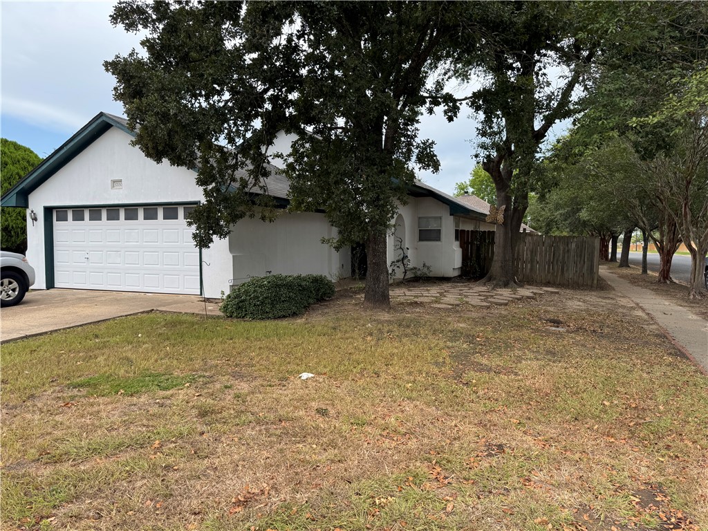 3700 Marielene Circle Property Photo 1