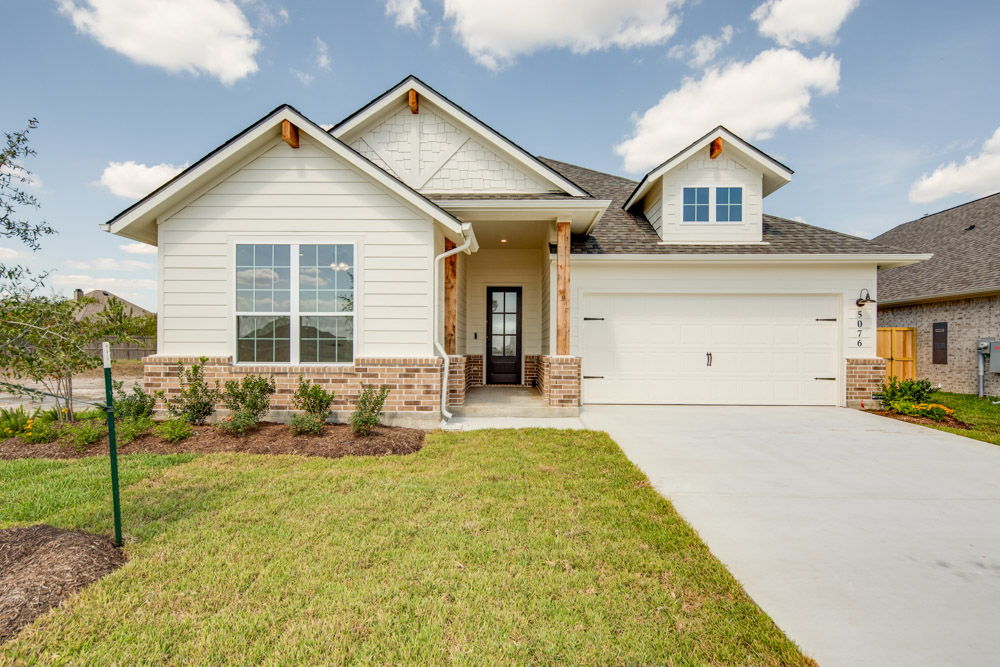 5076 Acadia Loop Property Photo 1