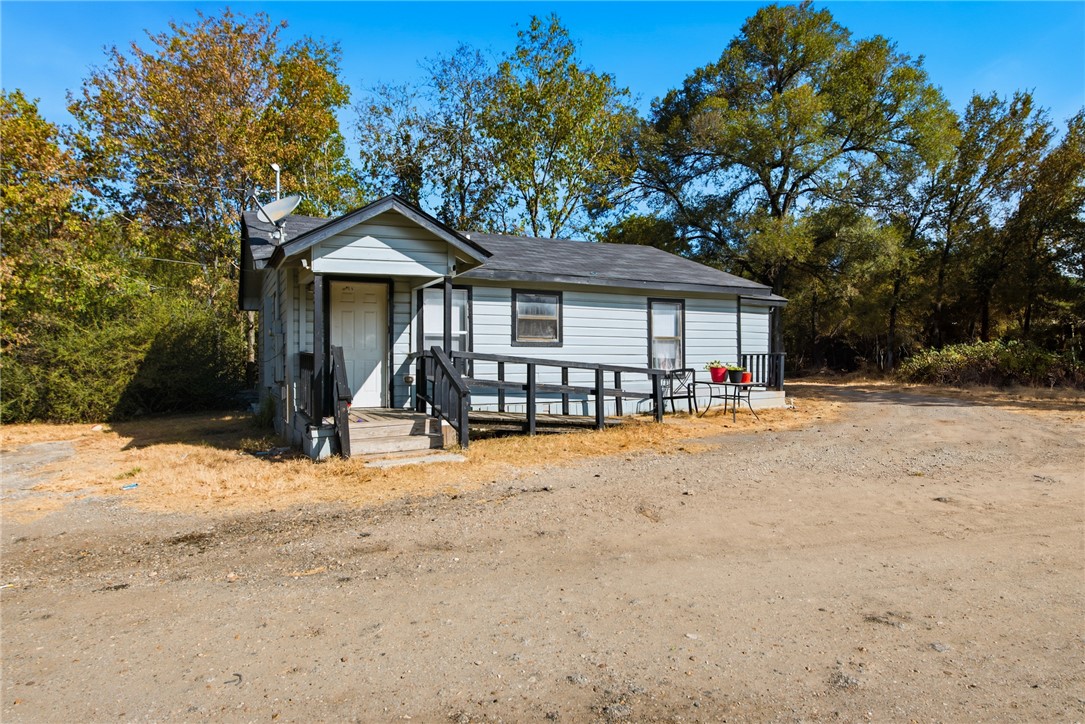 906 West Martin Luther King Jr Street A & B