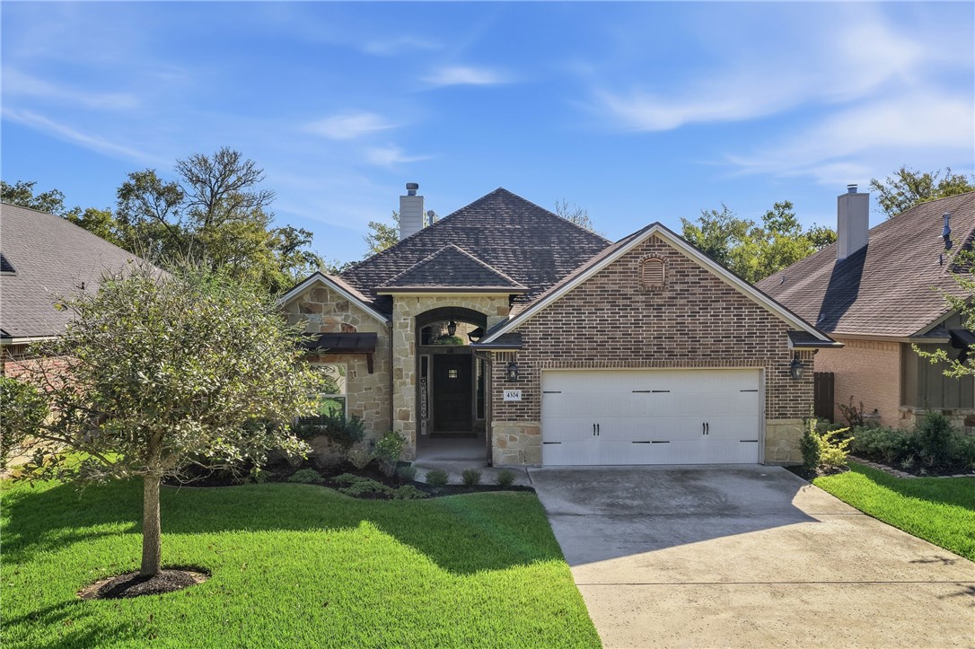 4304 Rock Bend Drive Property Photo 1