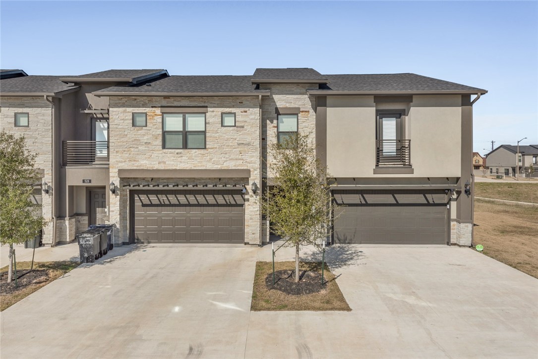 2829 Papa Bear Drive Property Photo 1
