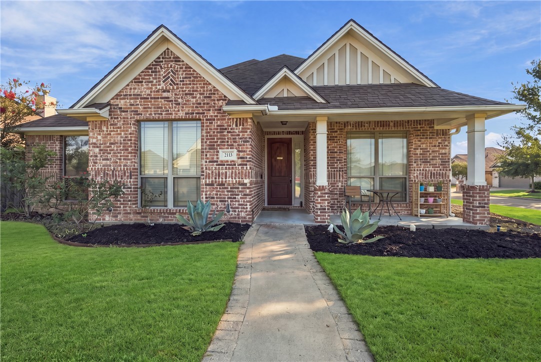 2121 Blackjack Drive Property Photo 1