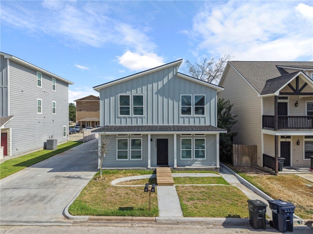 306 Live Oak Street A Property Photo 1