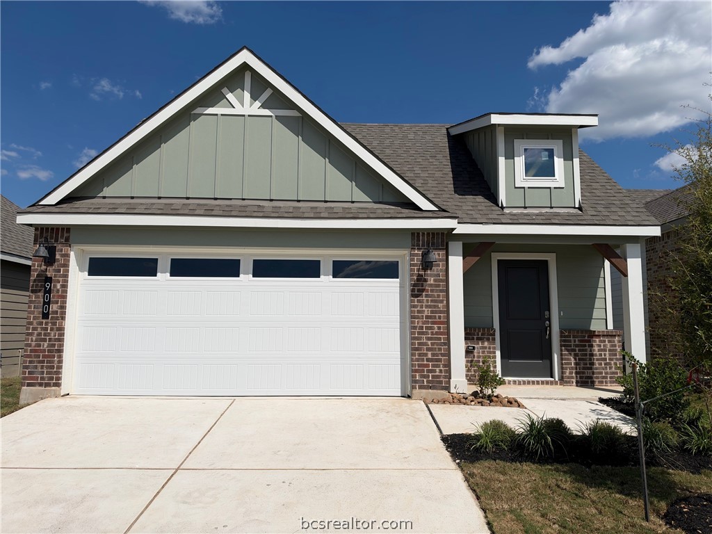 900 Lady Bird Lane Property Photo 1